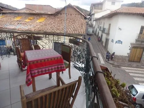 Hotel Qosqollay Plaza *