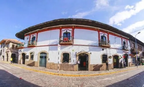 Qosqollay Plaza * Cuzco